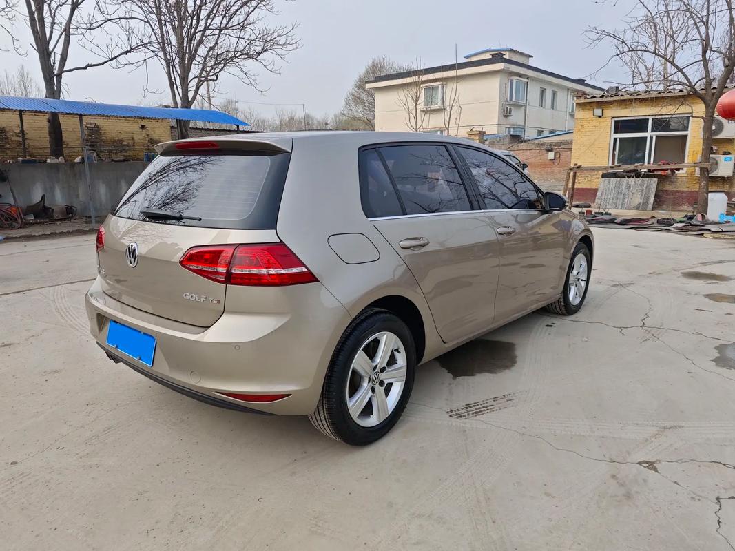 【二手高尔夫球多少钱一个,二手高尔夫球价格】