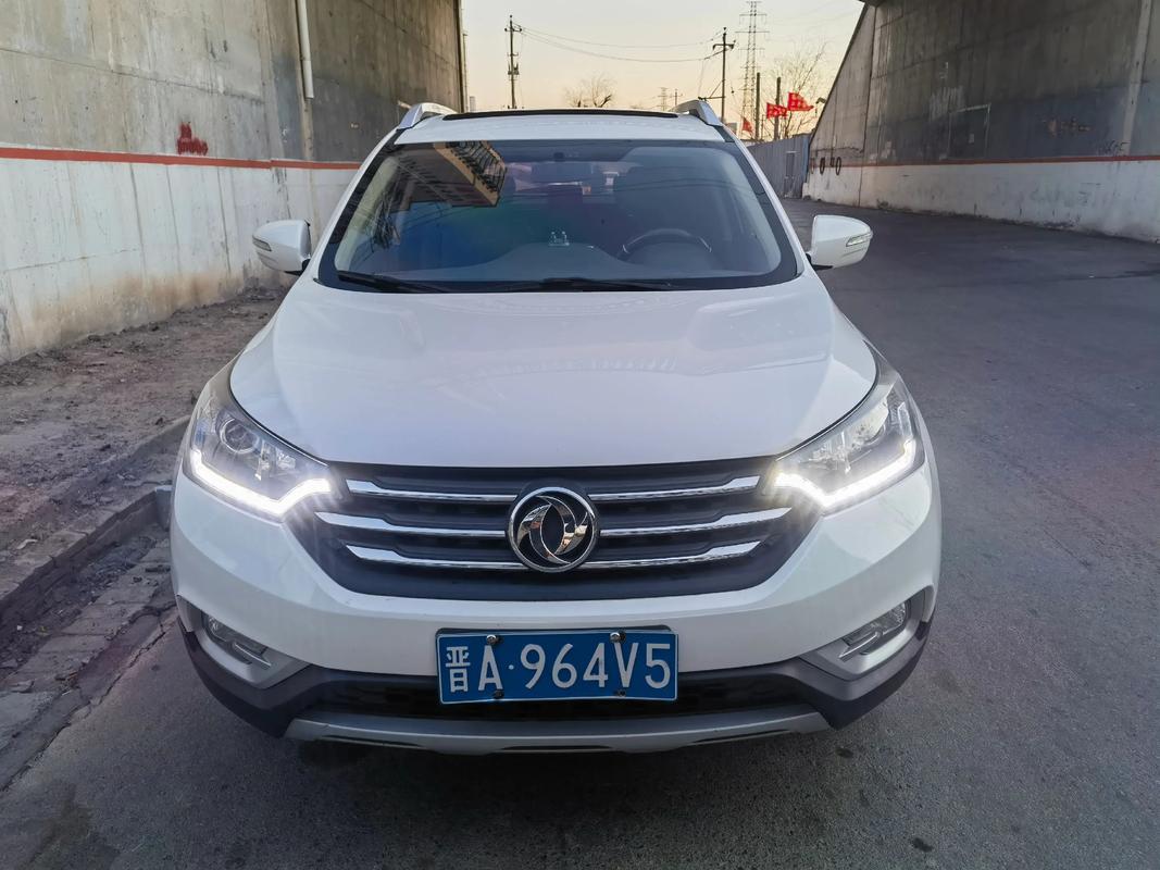 东风风神ax715款,东风风神ax72016款