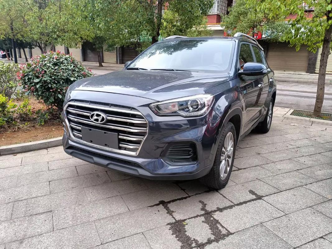 18款北京现代ix35图片(18款现代ix25报价及图片)